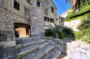 Apartments by the sea Split - 4158  Сплит